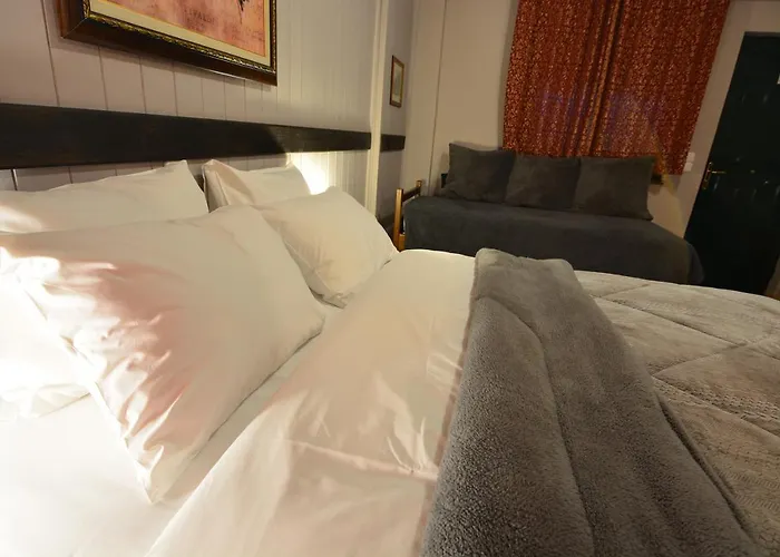 Aphrodite's 4* Kalavryta